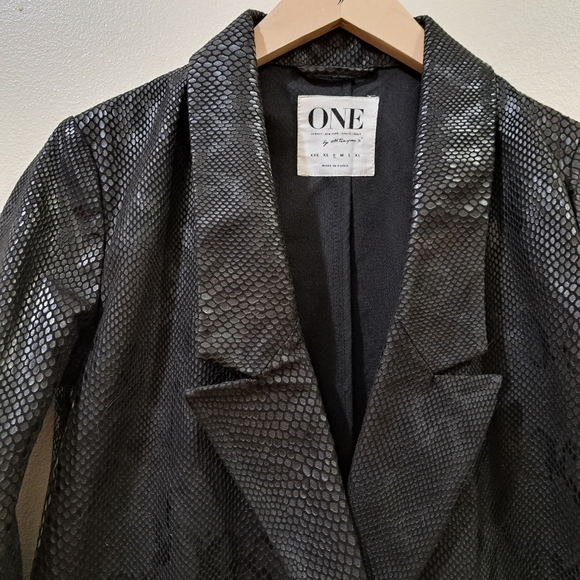 One by  Oneteaspoon blazer - Picture 4 of 9